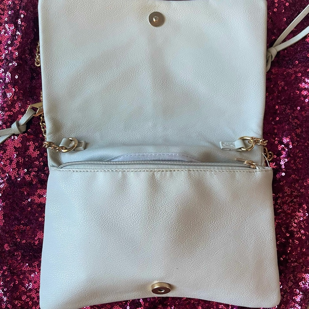 Rampage Crossbody Purse with Gold Chain - Picture 2 of 9